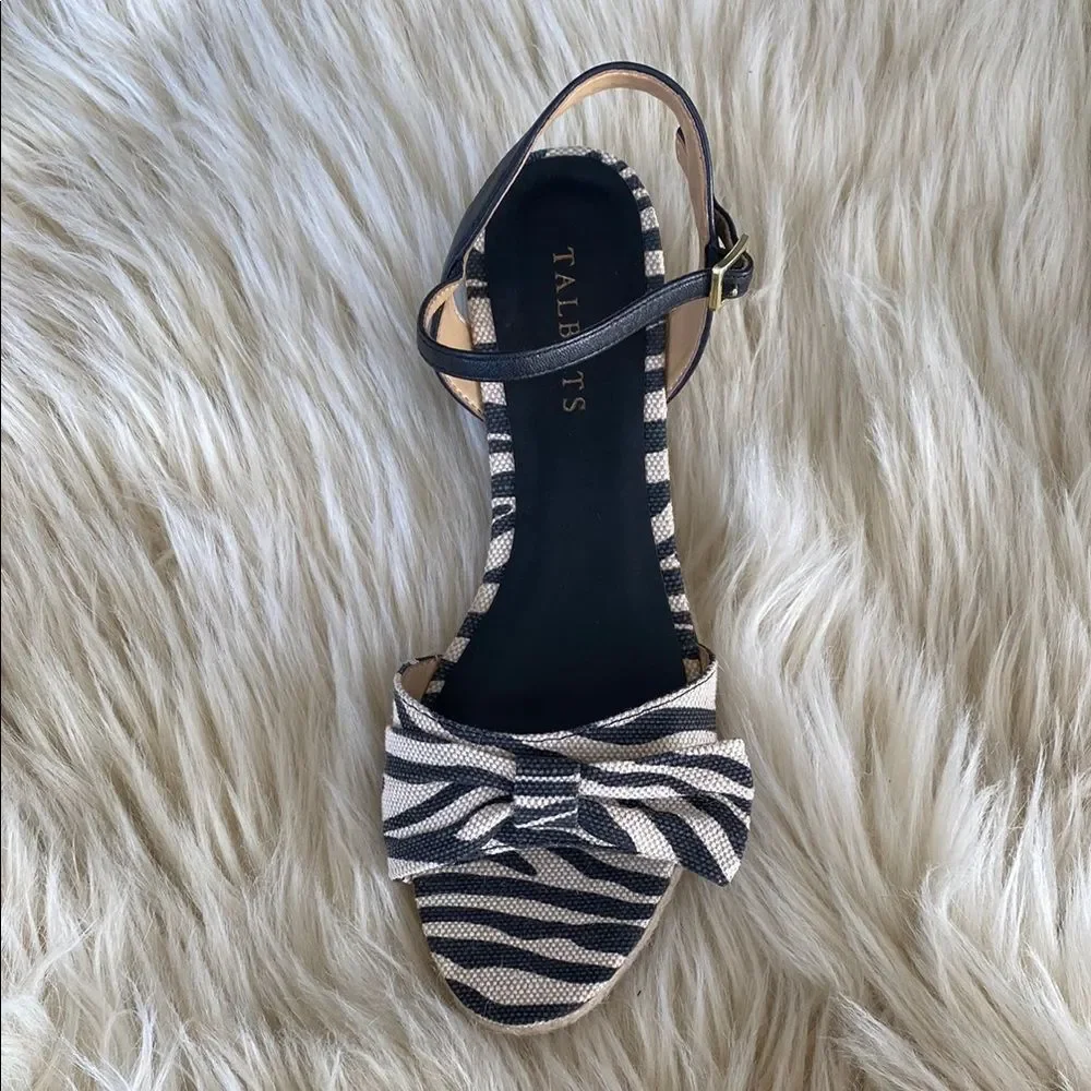 Talbots Linen Black White Zebra Pattern Espadrille Wedges Sandal sz 8 Vacation